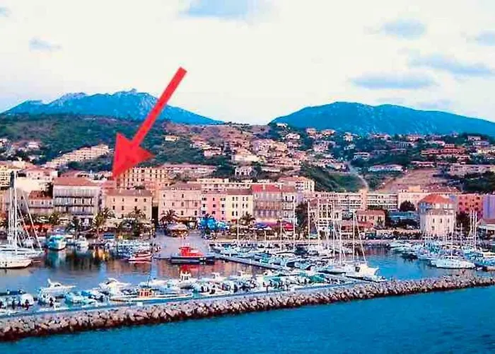 T2 Récent Climatisé à 100m Du Port